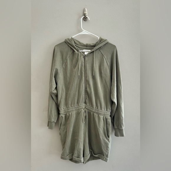 L Space Stay Cool French Terry Cotton One Piece Romper In Washed Army | Size L - Picture 3 of 9